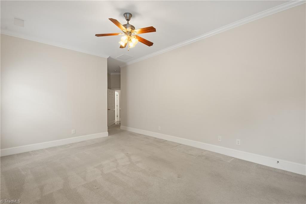 5551 Foxgate Circle Property Photo 20