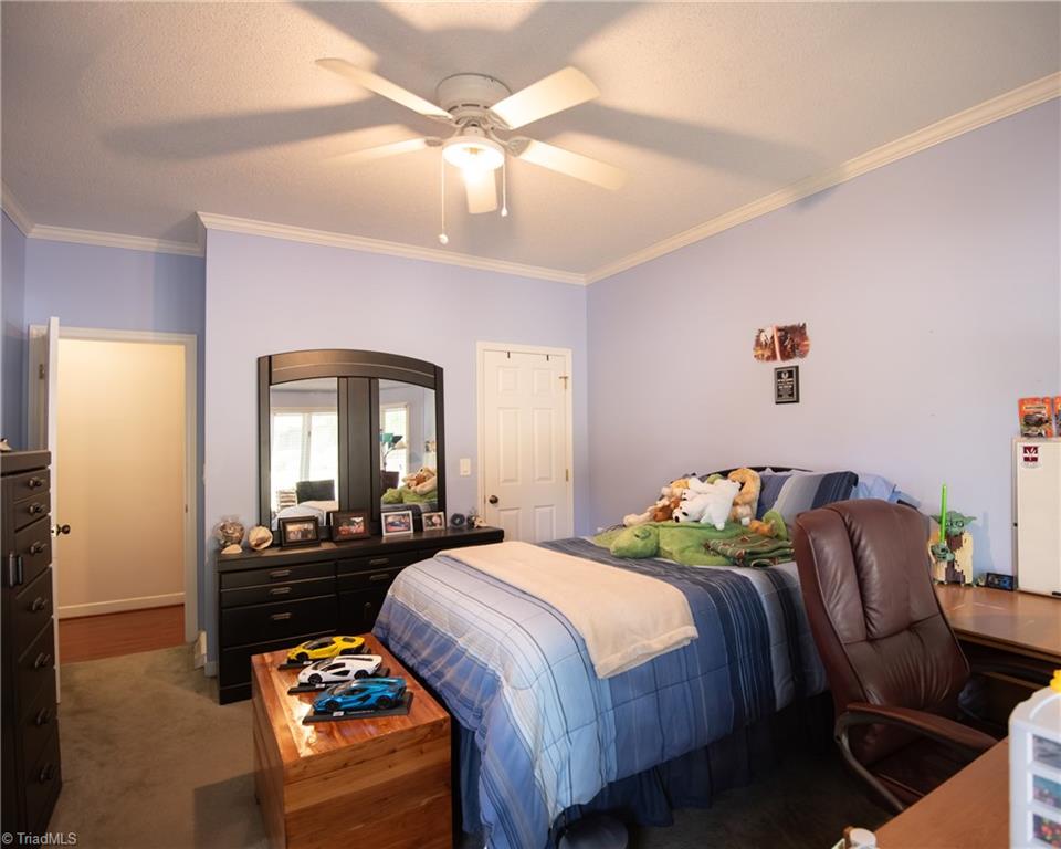 137 Breckindale Circle Property Photo 17