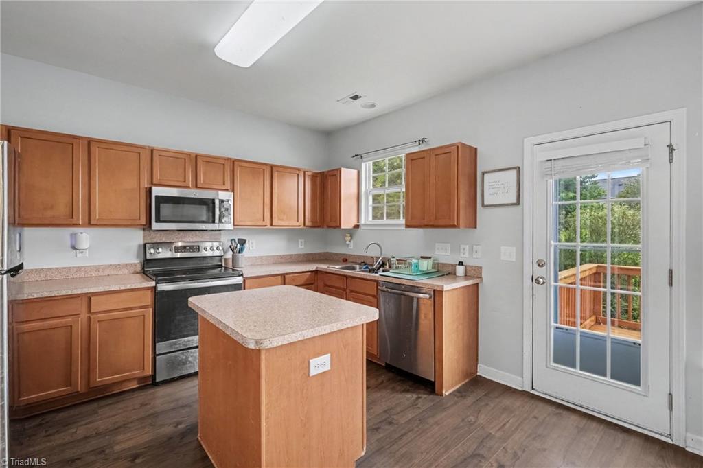 3932 Tarrant Trace Circle Property Photo 10
