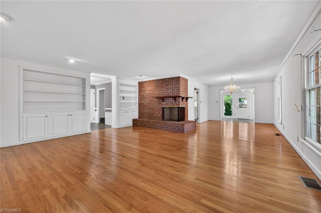 236 Richmond Road Property Photo 3