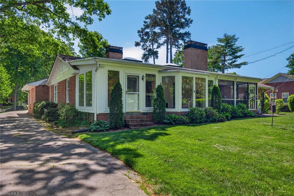 236 Richmond Road Property Photo 6