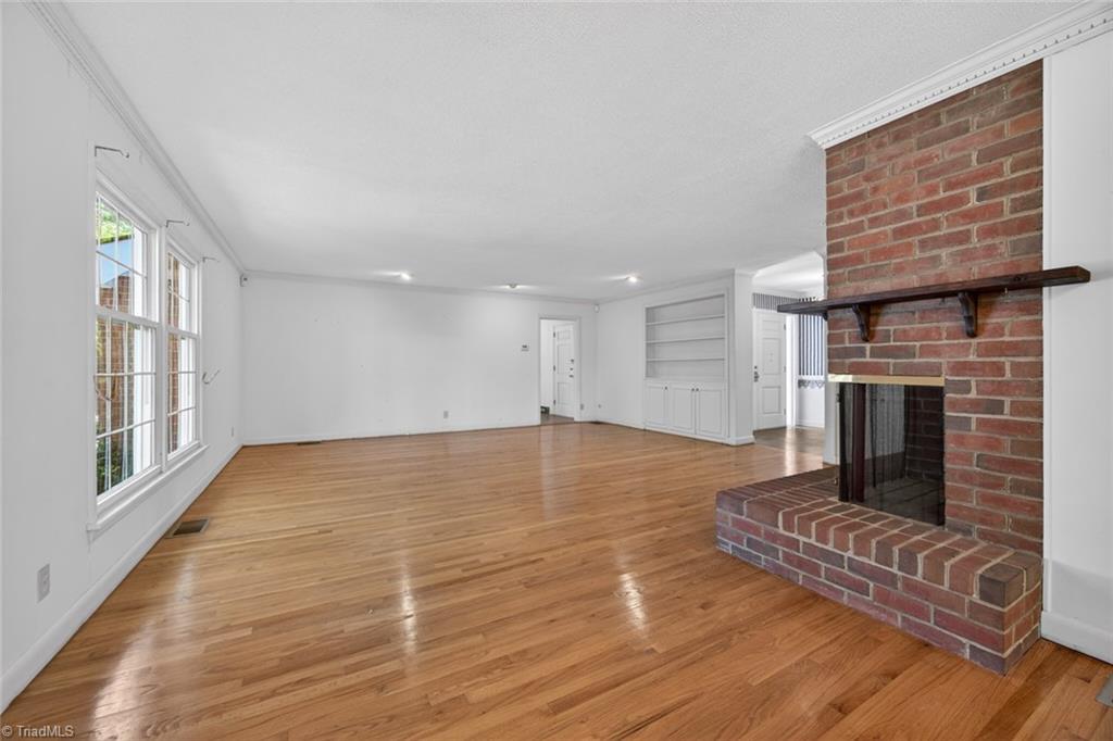 236 Richmond Road Property Photo 11