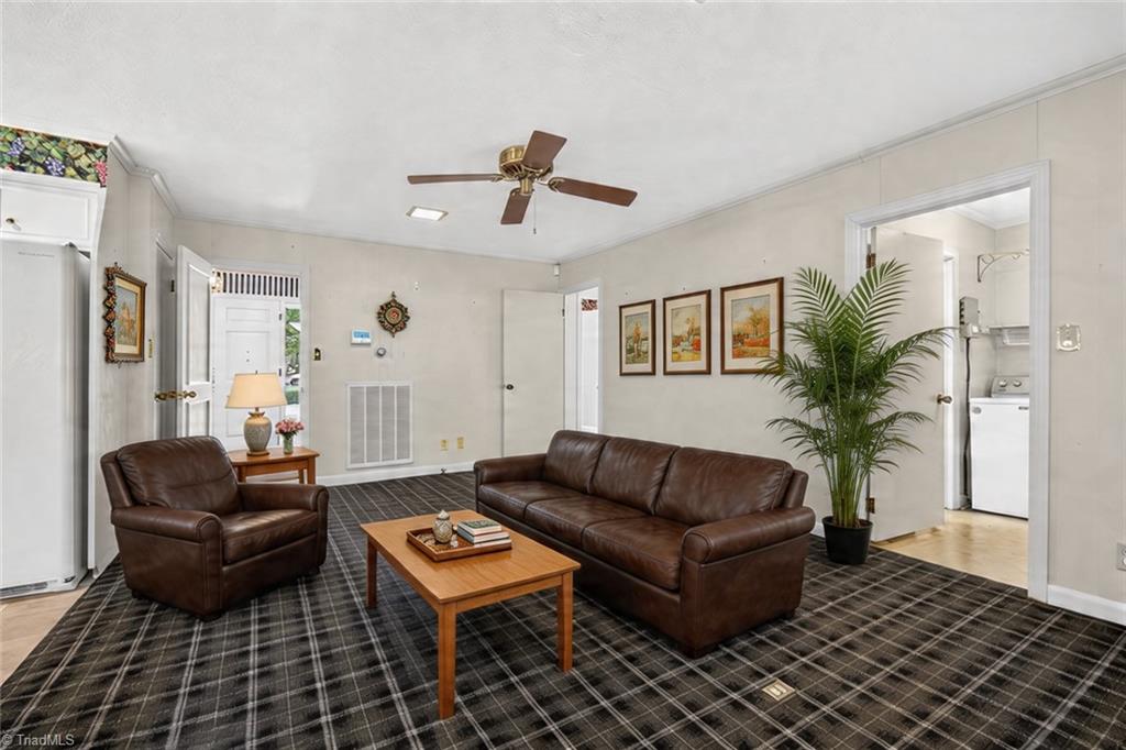 236 Richmond Road Property Photo 37