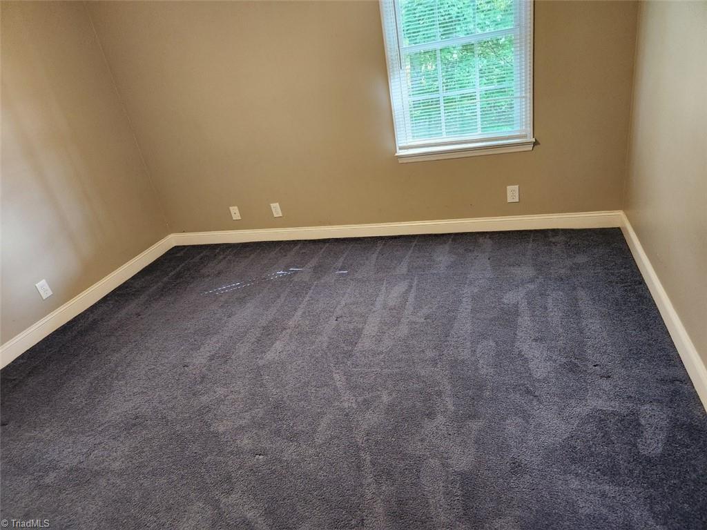2095 Piney Mountain Road Property Photo 4