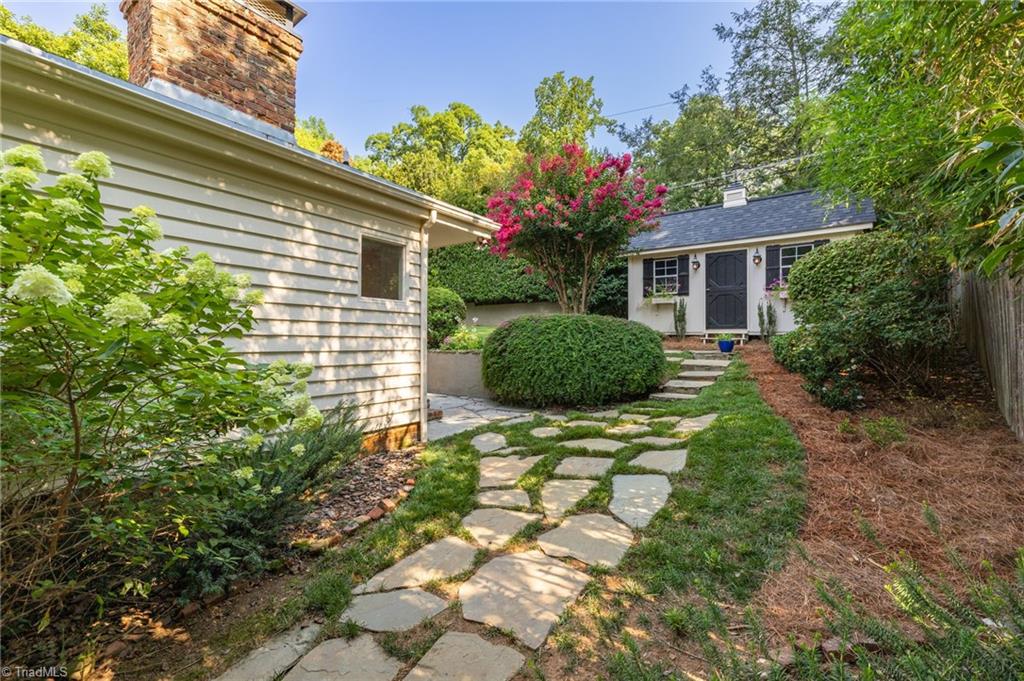 716 Dover Road Property Photo 40
