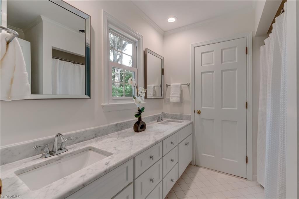 1809 Swannanoa Drive Property Photo 15