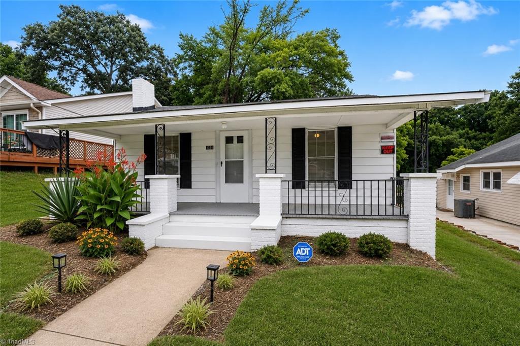 1306 Forrest Street Property Photo 4