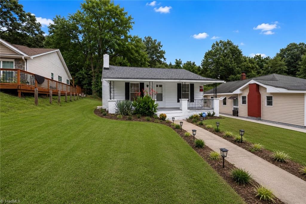1306 Forrest Street Property Photo 5