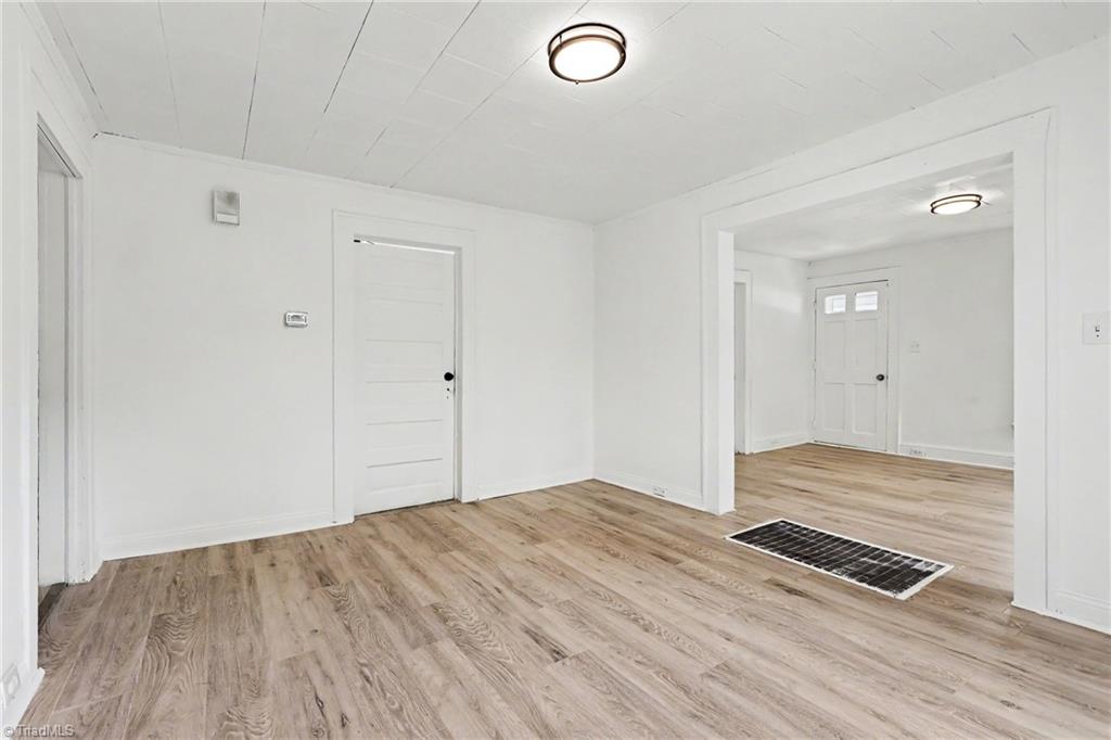 1306 Forrest Street Property Photo 9