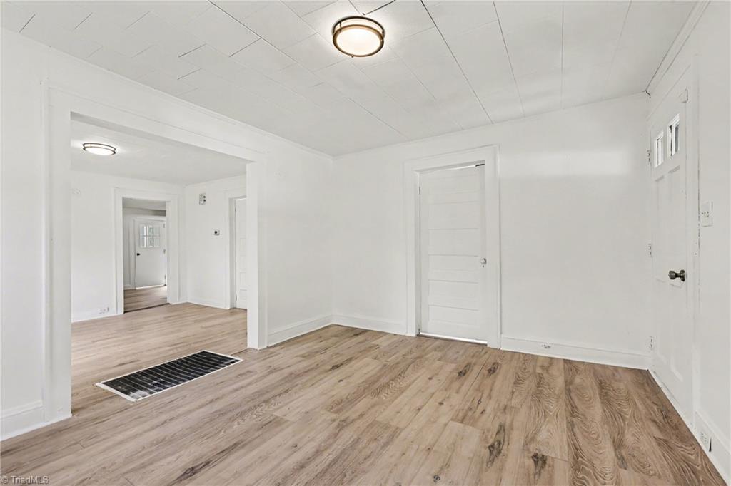 1306 Forrest Street Property Photo 10