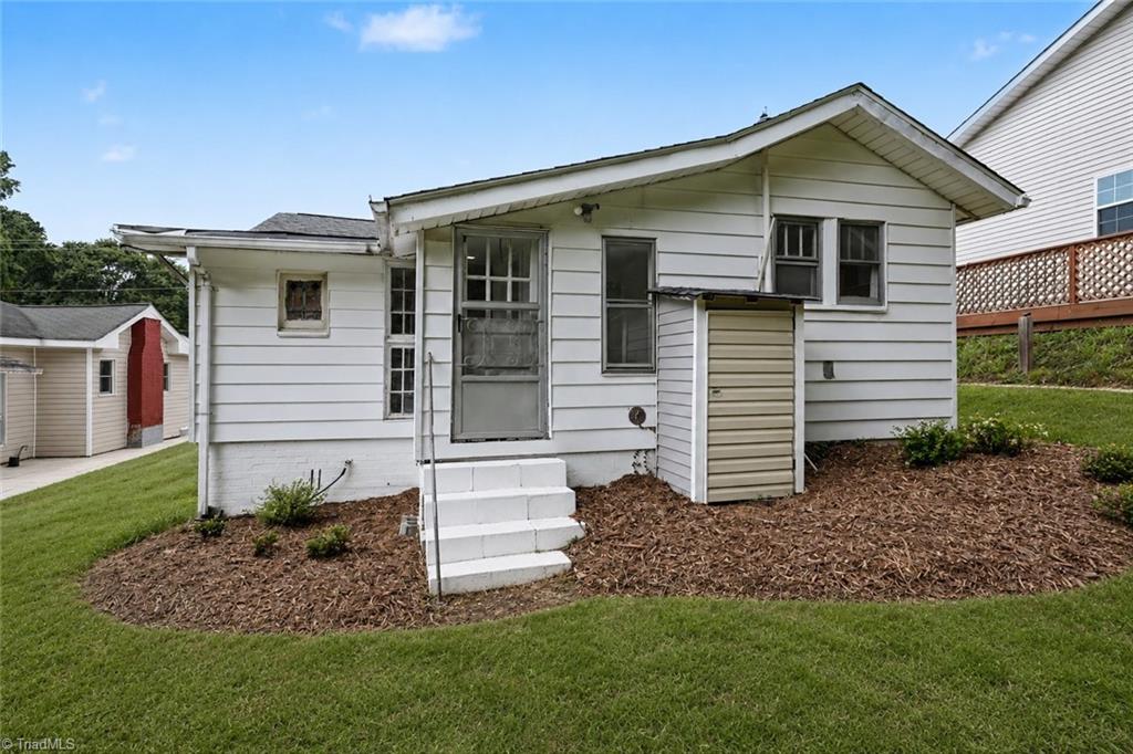 1306 Forrest Street Property Photo 24