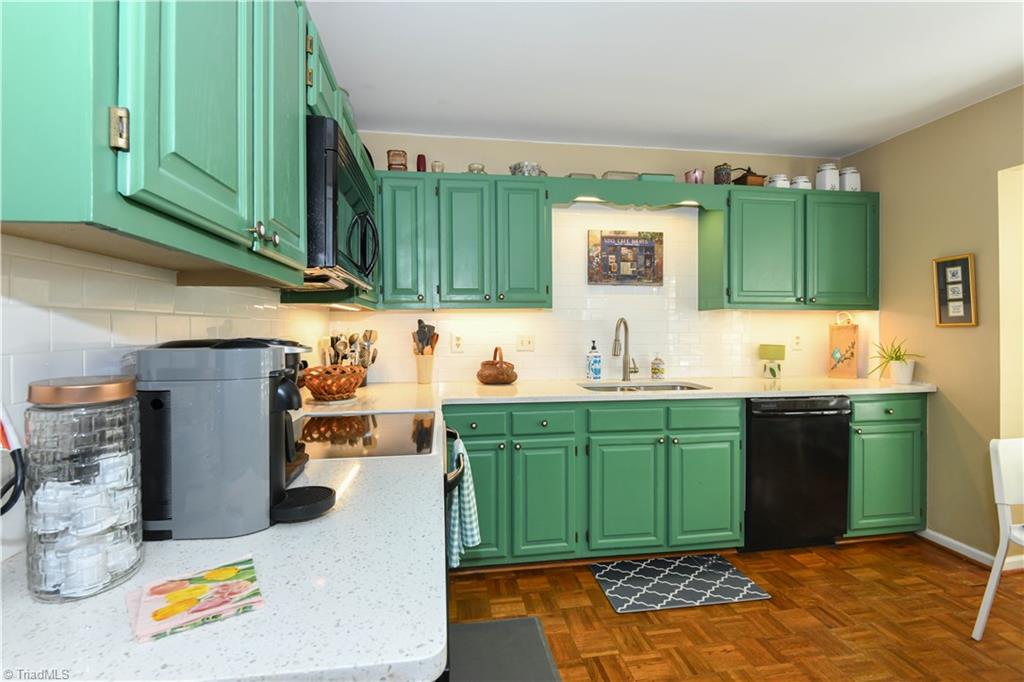 1717 Ternberry Road Property Photo 11