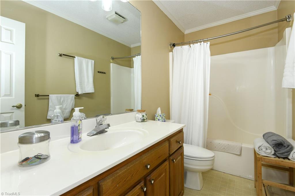 1717 Ternberry Road Property Photo 19