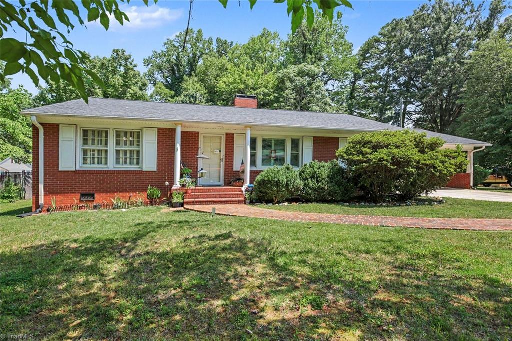 305 Hilltop Drive