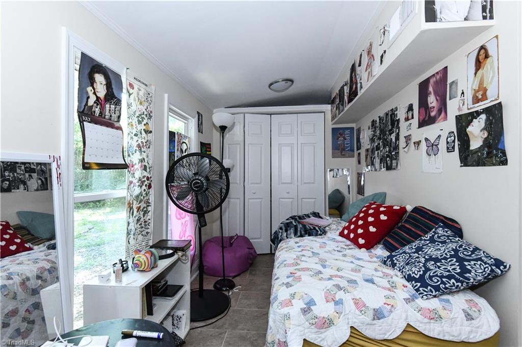 1806 Walker Avenue Property Photo 10