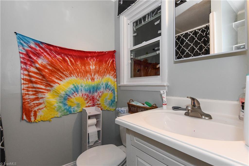1806 Walker Avenue Property Photo 11