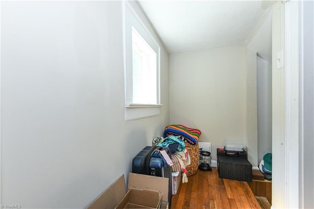 1806 Walker Avenue Property Photo 20