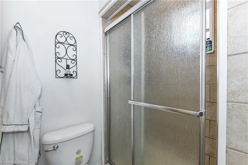 1806 Walker Avenue Property Photo 26
