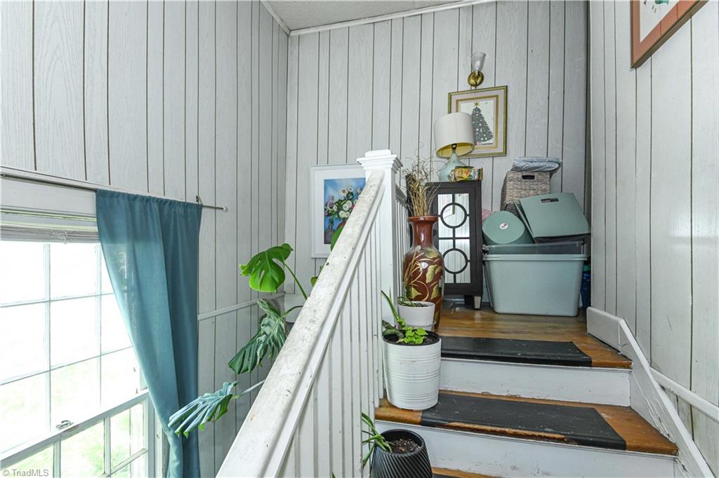 1806 Walker Avenue Property Photo 27