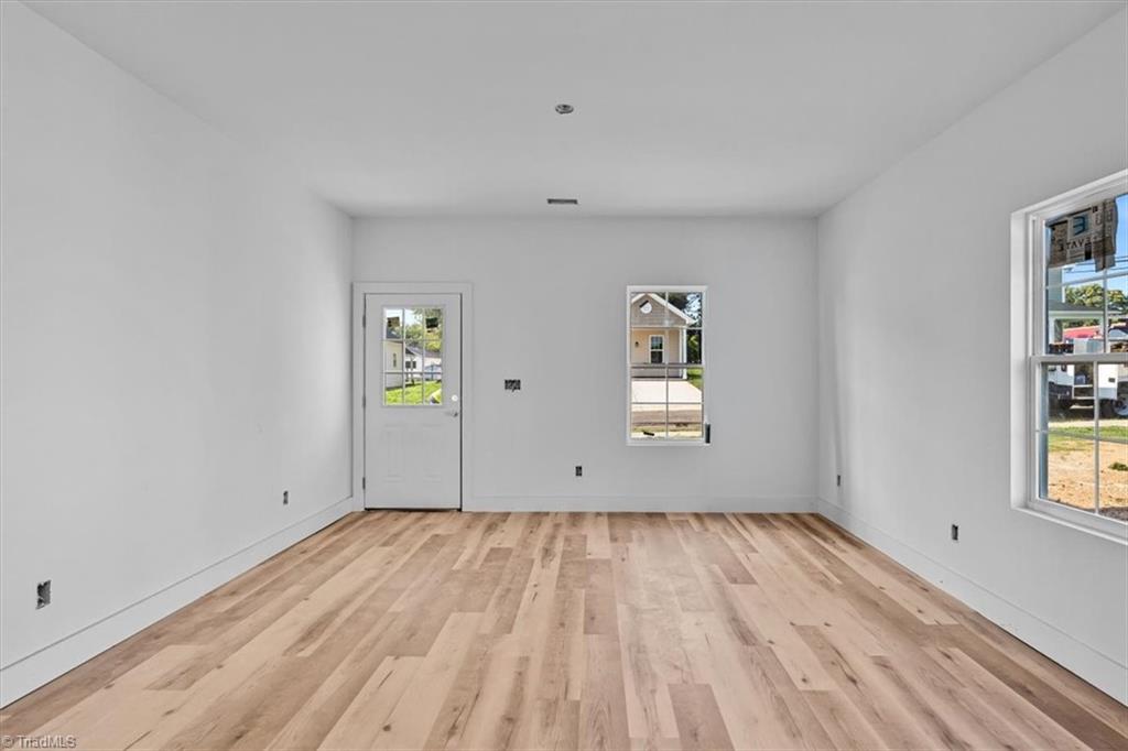 814 Vail Avenue Property Photo 7