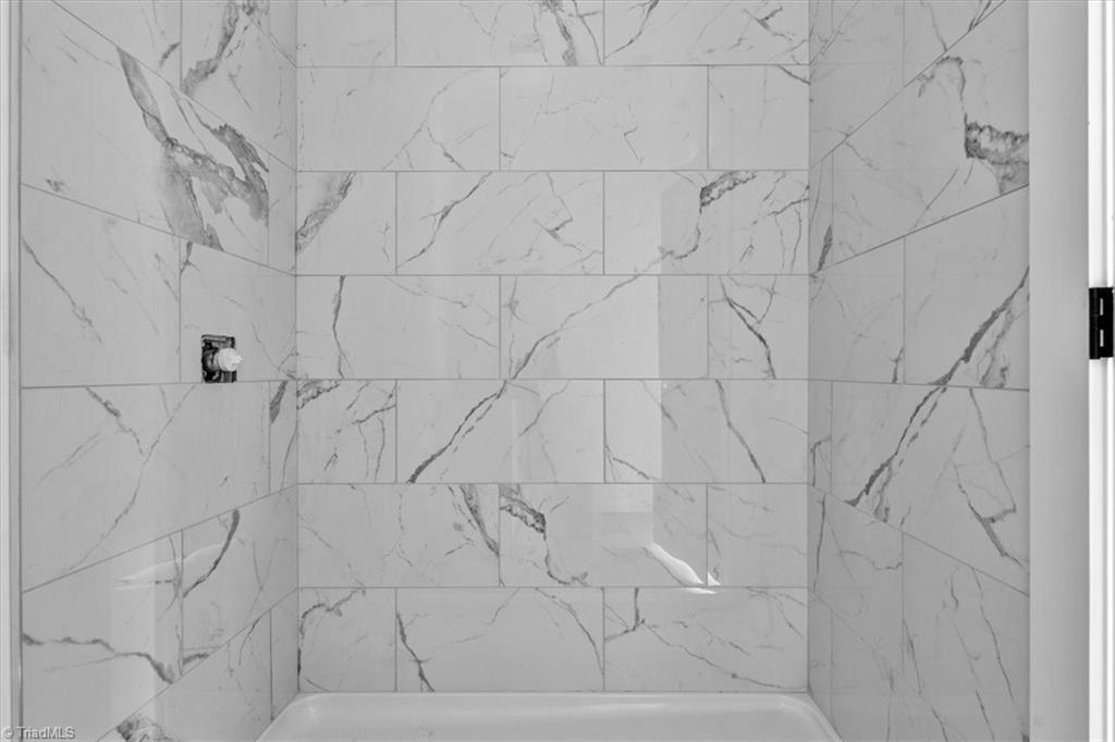 814 Vail Avenue Property Photo 18
