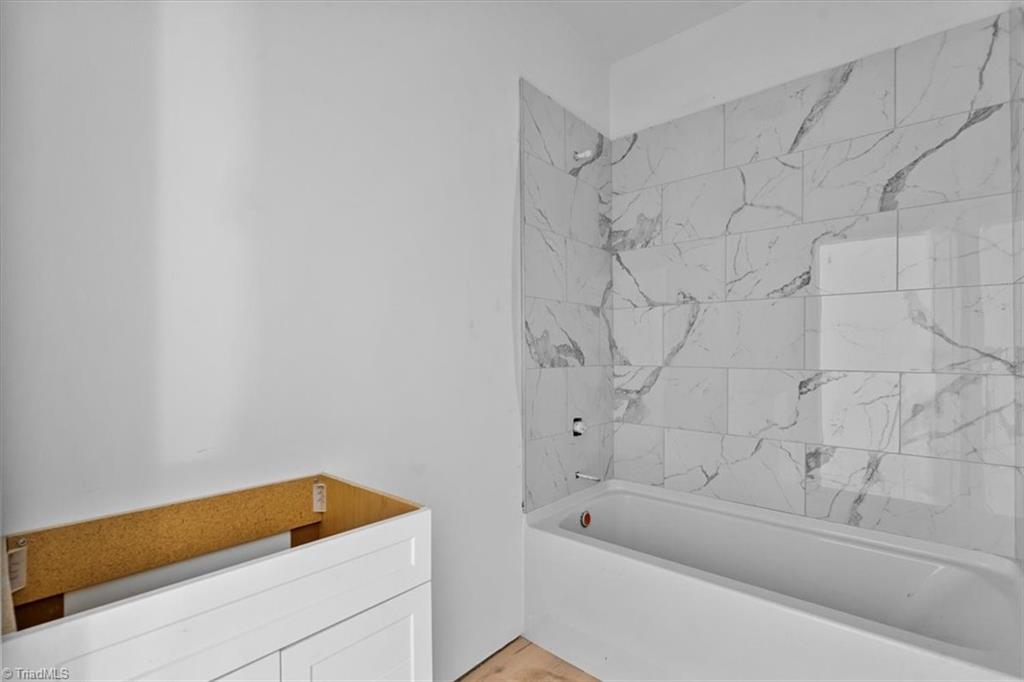 814 Vail Avenue Property Photo 22
