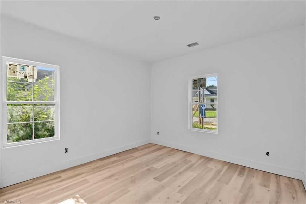 814 Vail Avenue Property Photo 23