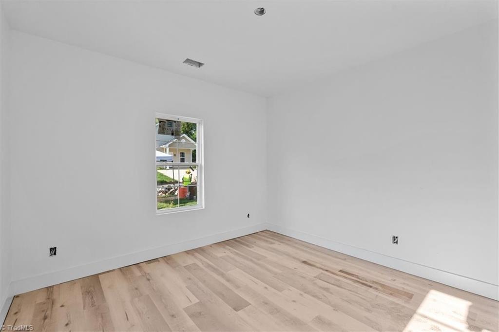814 Vail Avenue Property Photo 26