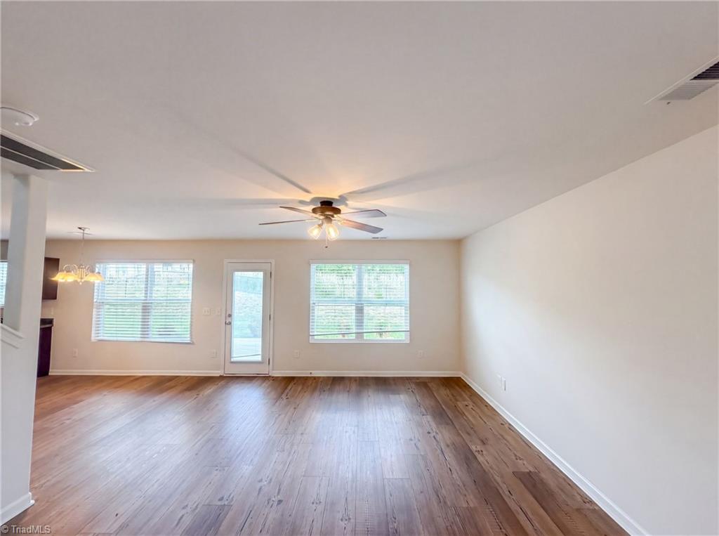 1134 Aster Way Property Photo 3