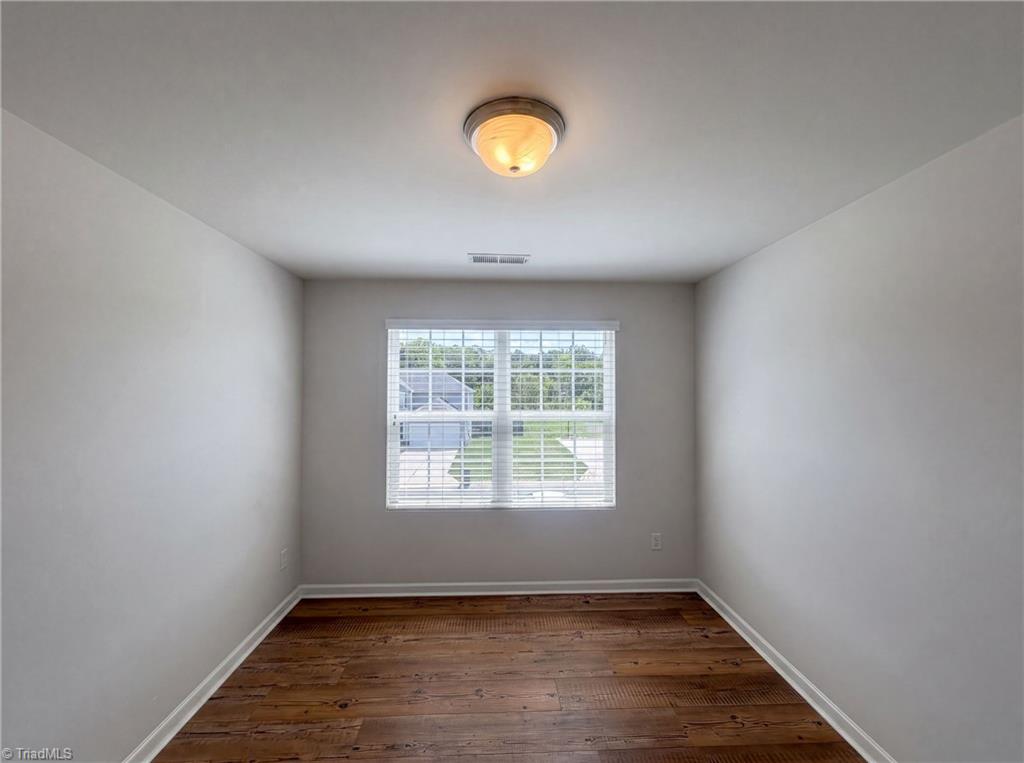 1134 Aster Way Property Photo 16