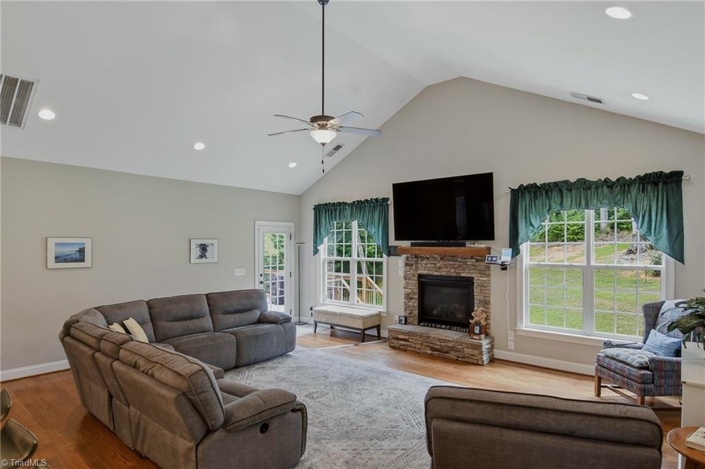 6171 Olde Fields Way Property Photo 6