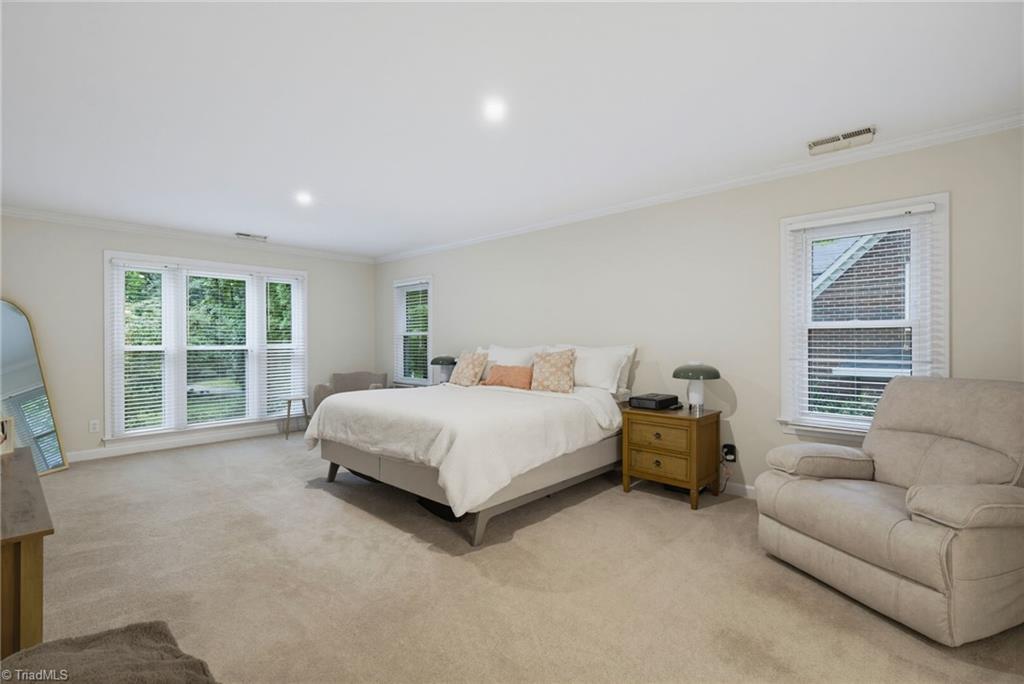 8 Elm Grove Way Property Photo 27
