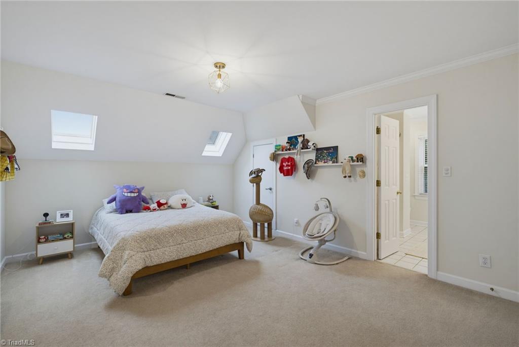 8 Elm Grove Way Property Photo 30