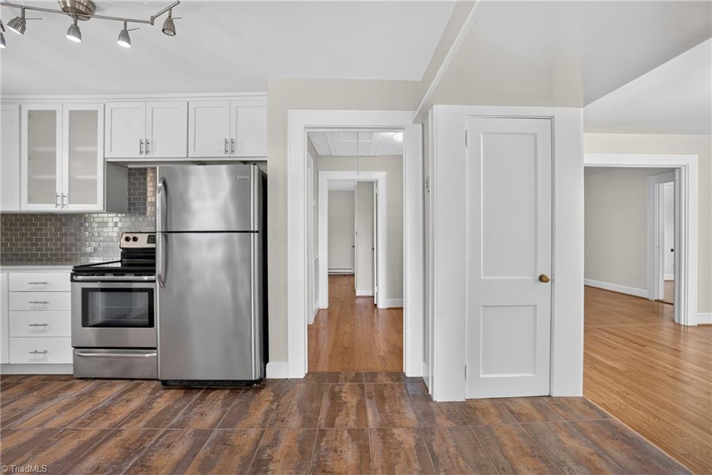 4918 Old Way Road Property Photo 11