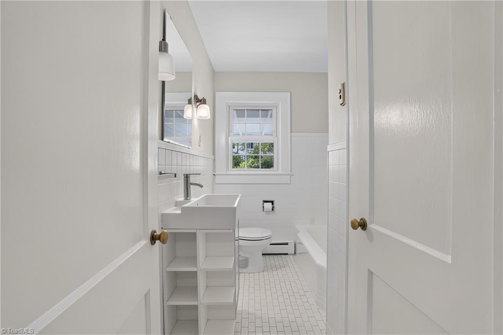 4918 Old Way Road Property Photo 16