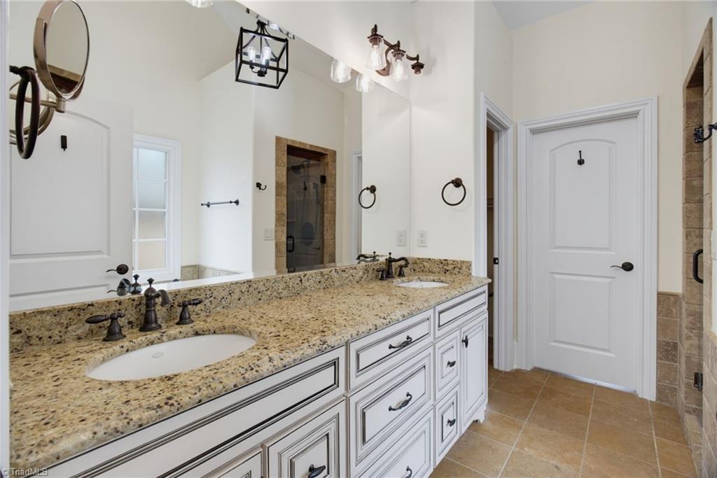 5704 Hidden Orchard Drive Property Photo 23