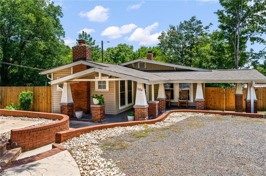 1004 Nathan Hunt Drive Property Photo 1