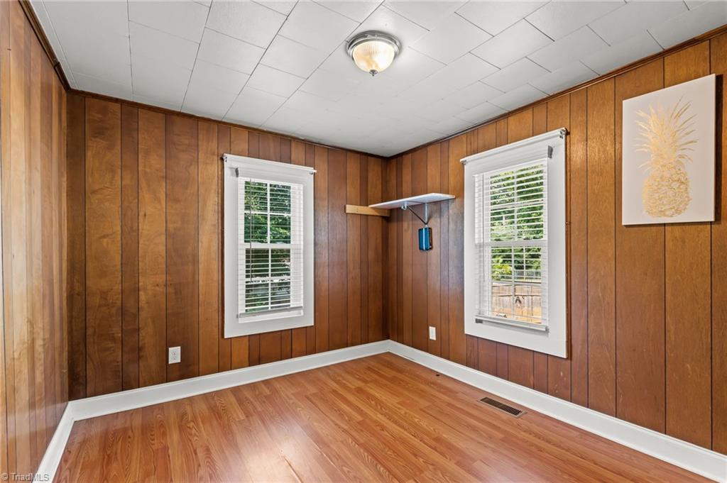 1004 Nathan Hunt Drive Property Photo 18