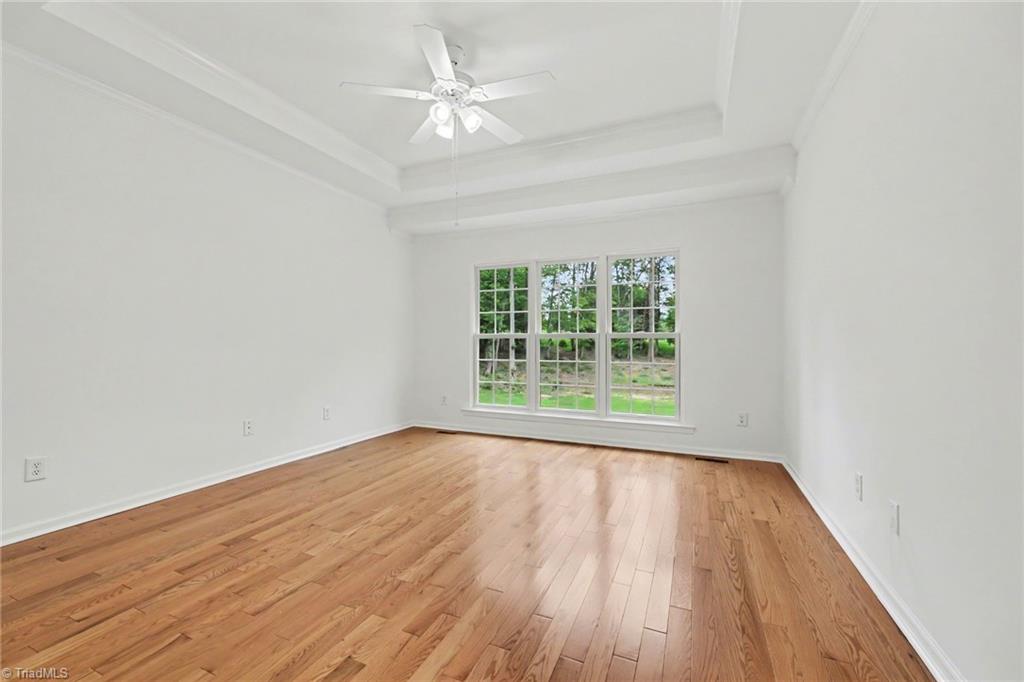 8602 Winding Hill Drive Property Photo 17