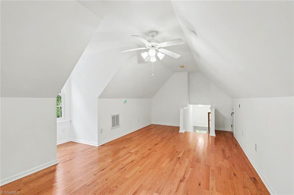 8602 Winding Hill Drive Property Photo 29