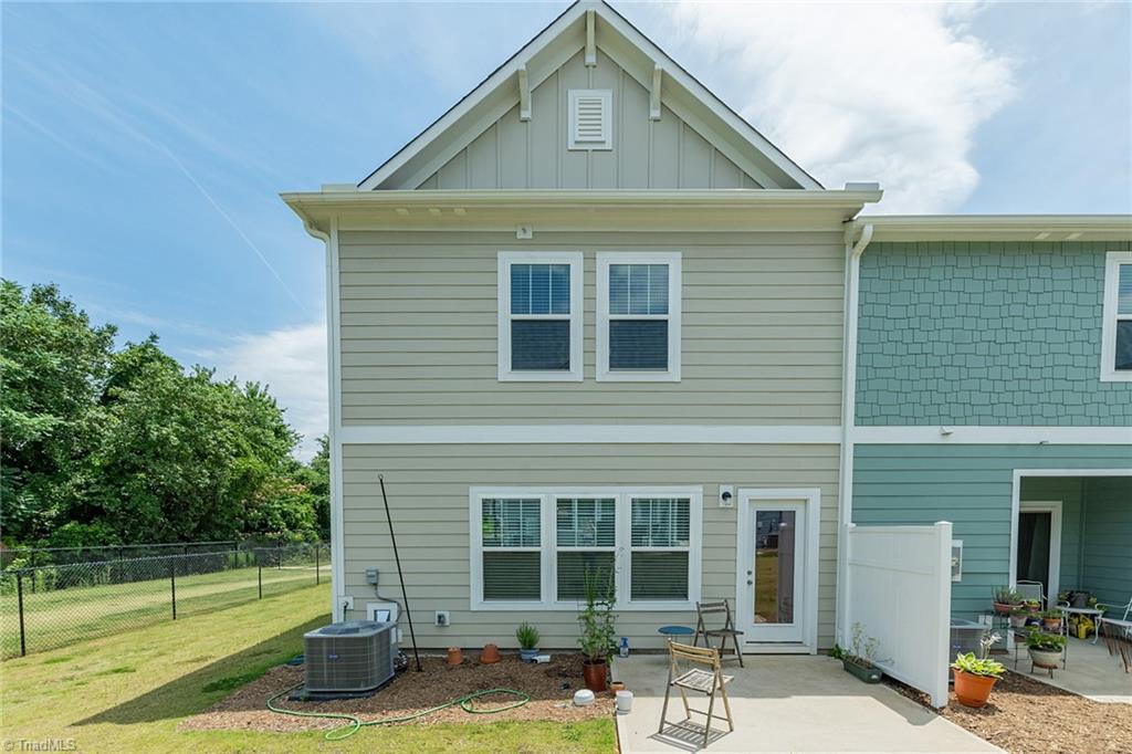 1777 Granby Heights Drive Property Photo 42