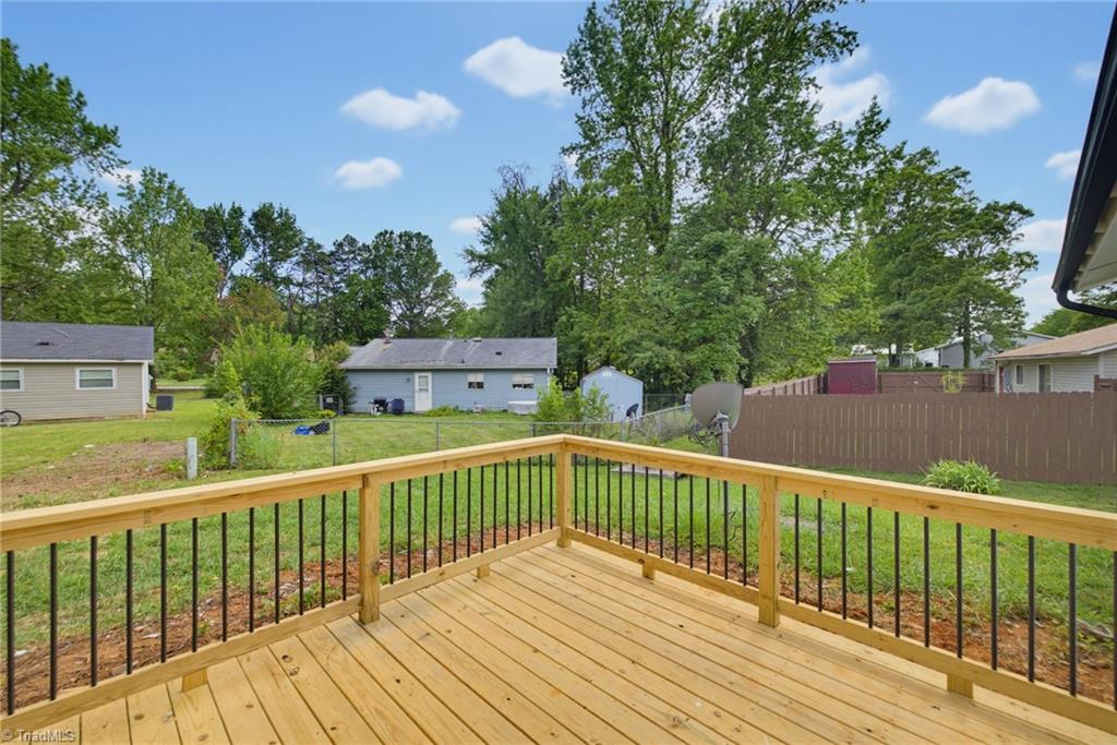 517 Munster Avenue Property Photo 26