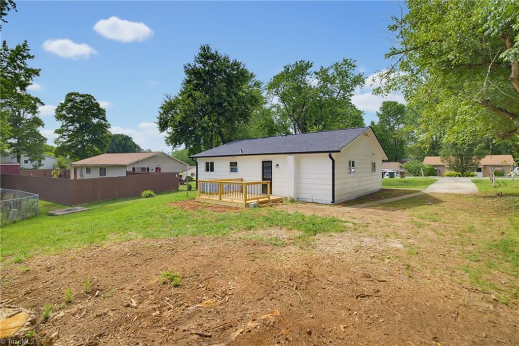 517 Munster Avenue Property Photo 28