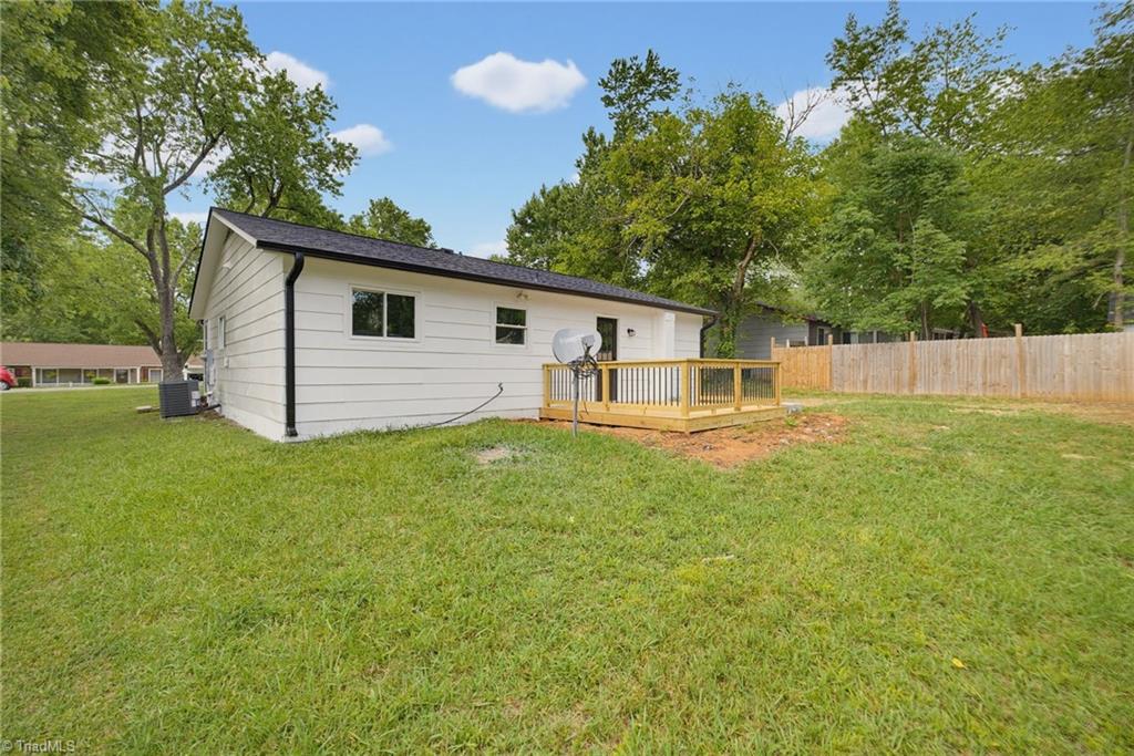 517 Munster Avenue Property Photo 30