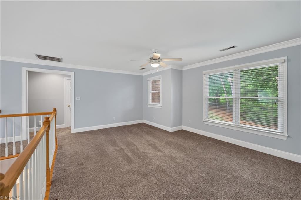 14 Checkerberry Square Property Photo 29