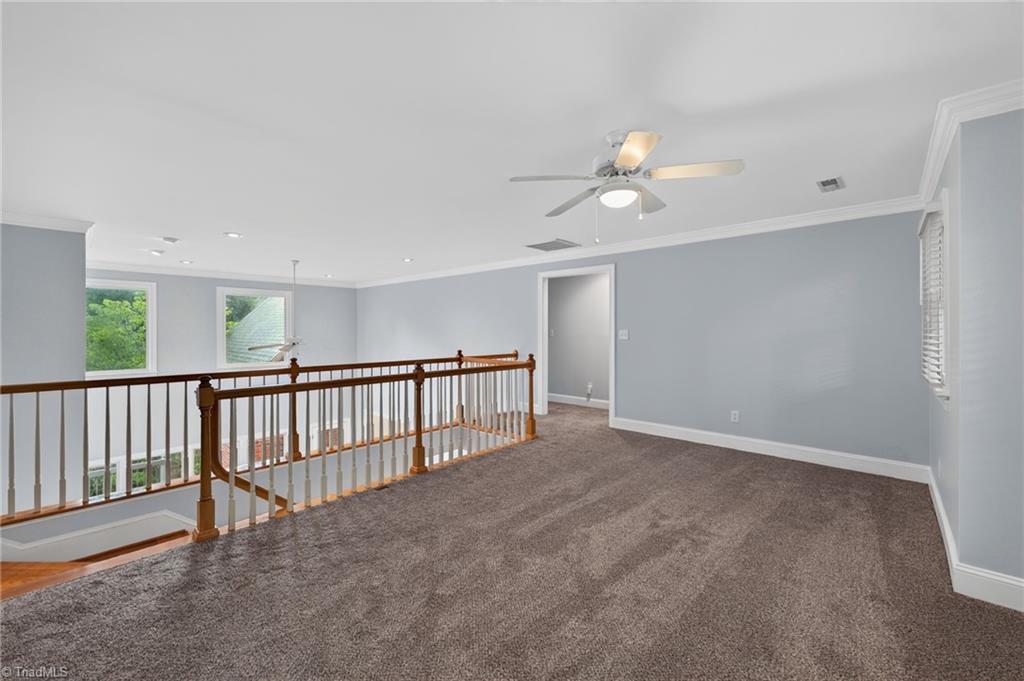 14 Checkerberry Square Property Photo 30
