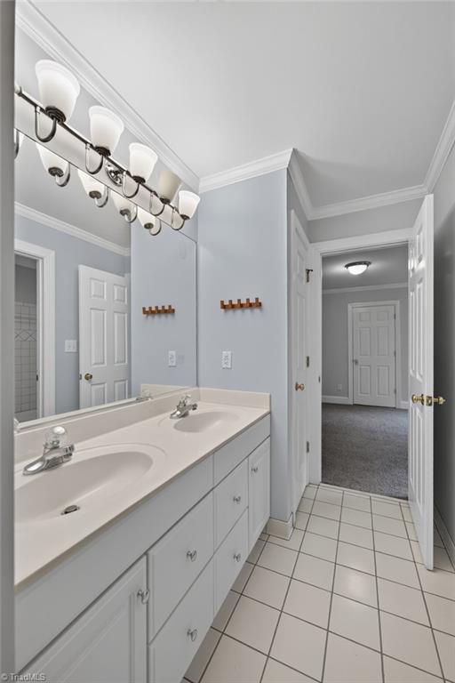 14 Checkerberry Square Property Photo 35