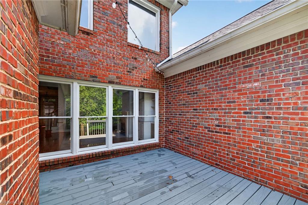 14 Checkerberry Square Property Photo 41