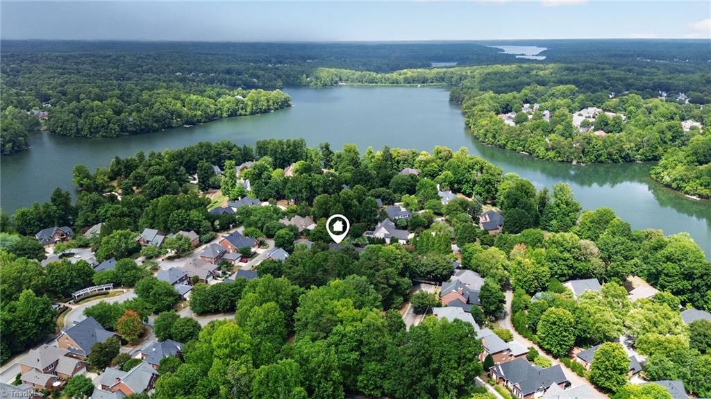 14 Checkerberry Square Property Photo 46
