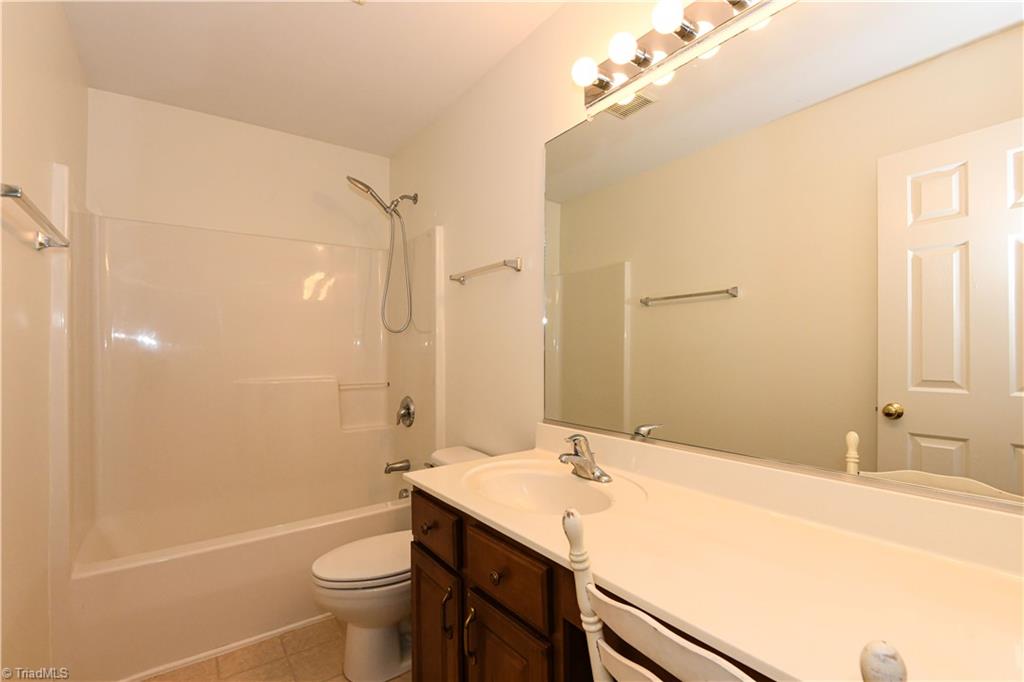 4120 Pepperbush Drive Property Photo 17